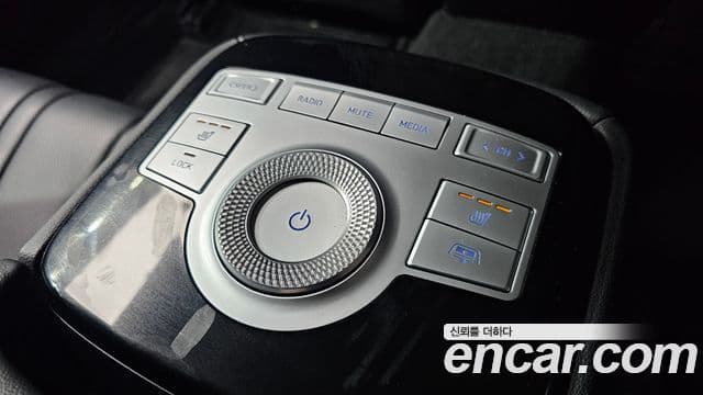 Genesis G80 2021 — Photo 11/32
