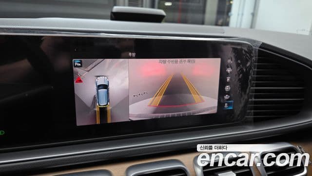 Mercedes-Benz GLE-Class 2020 — Фото 17/20