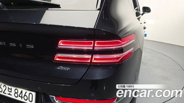 Genesis GV80 2022 — ფოტო 2/35