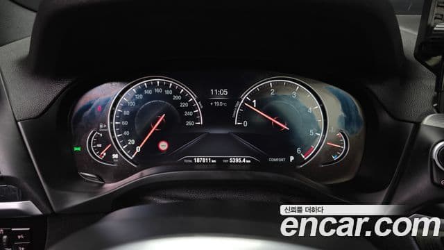 BMW X3 2018 — Şəkil 8/20