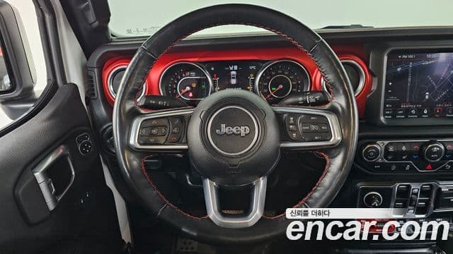 Jeep Gladiator 2021 — ფოტო 13/20