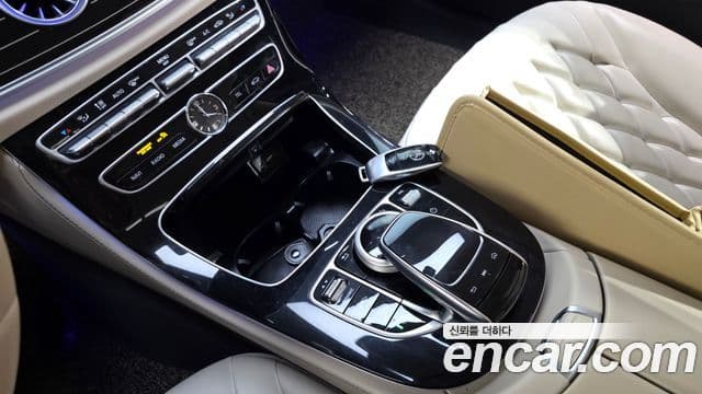 Mercedes-Benz CLS-Class 2019 — ფოტო 19/20