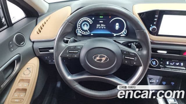 Hyundai Sonata 2020 — Фото 15/20
