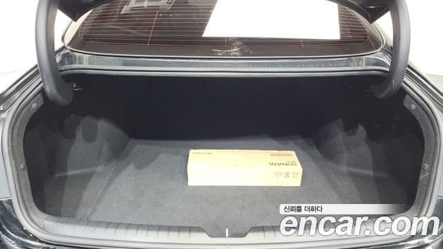 Hyundai Sonata 2020 — Фото 19/20