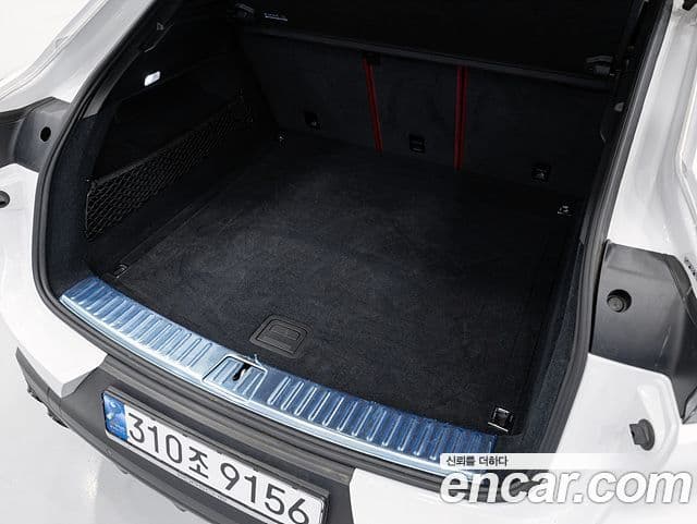 Porsche Cayenne 2023 — Şəkil 12/19