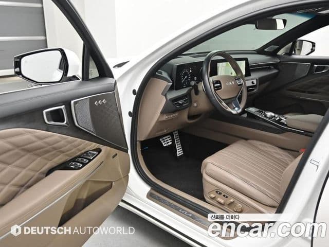 Kia K8 2024 — Photo 12/20