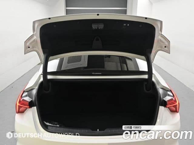 Kia K8 2024 — Şəkil 17/20