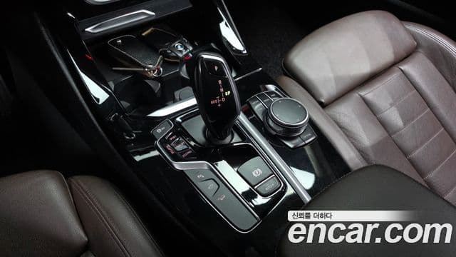 BMW X3 2018 — Şəkil 8/20