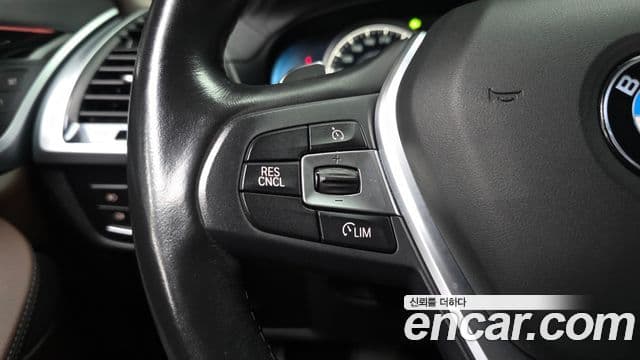 BMW X3 2018 — Photo 17/30