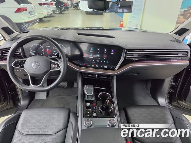 Volkswagen Touareg 2024 — Şəkil 9/20