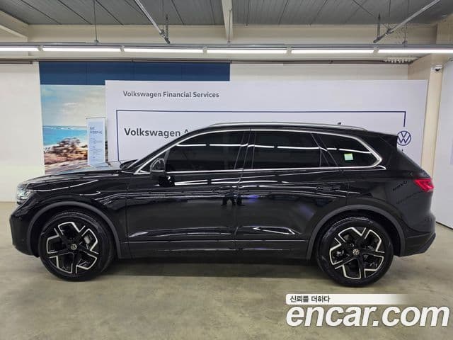 Volkswagen Touareg 2024 — Şəkil 18/20