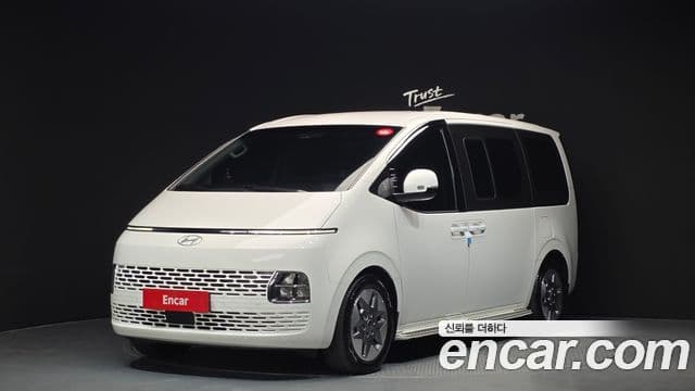 Hyundai Staria 2024 — Şəkil 1/20