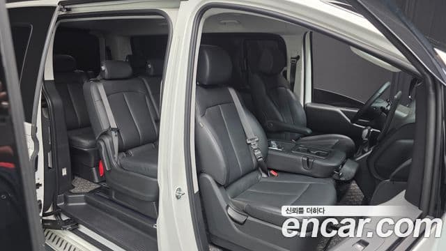 Hyundai Staria 2024 — Şəkil 12/20