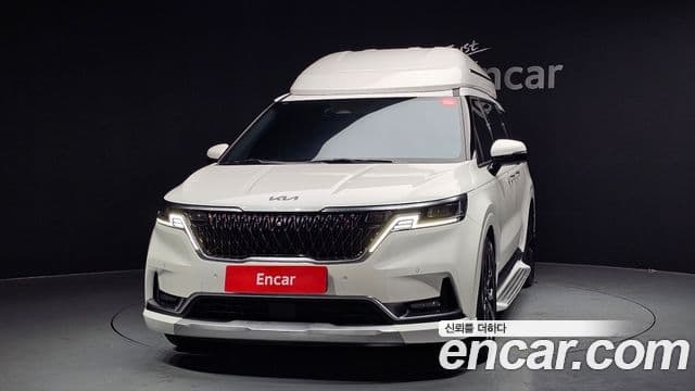 Kia Carnival 2021 — ფოტო 3/20