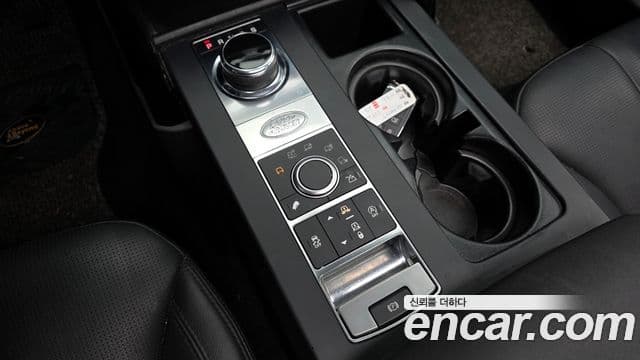 Land Rover Discovery 5 2019 — ფოტო 9/20