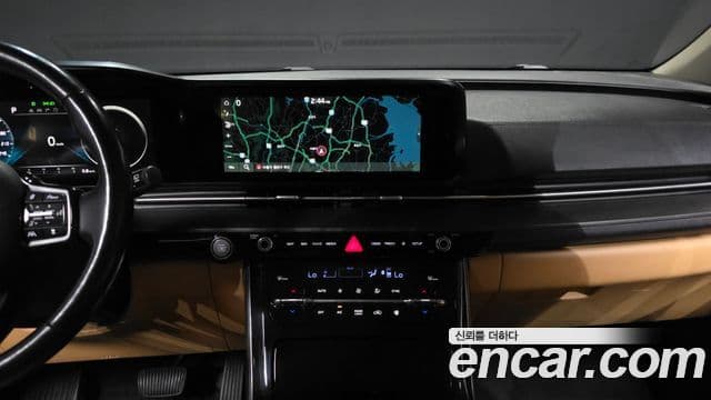 Kia Carnival 2021 — Şəkil 14/20