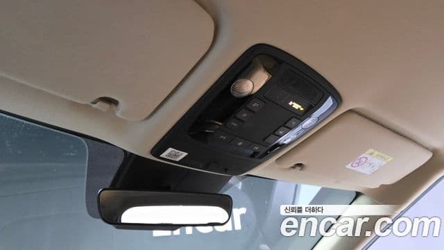 Kia Carnival 2021 — Şəkil 17/20