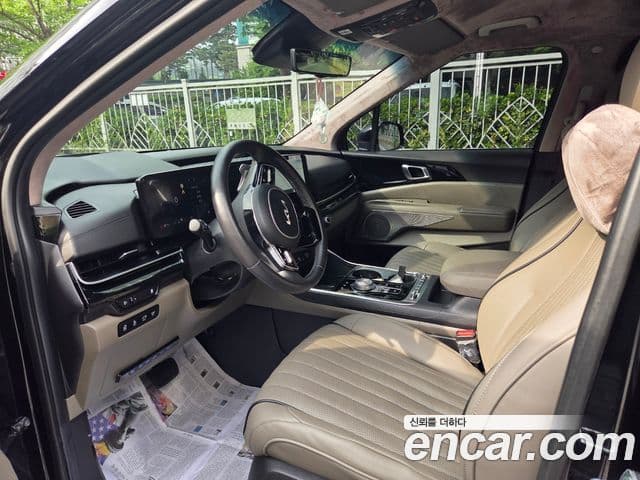 Kia Carnival 2024 — Photo 4/20