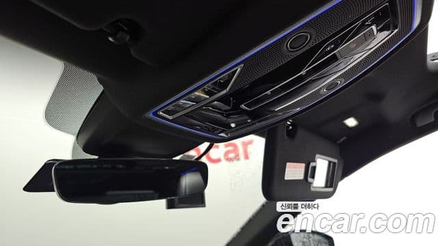 Audi A8 2020 — Photo 9/32