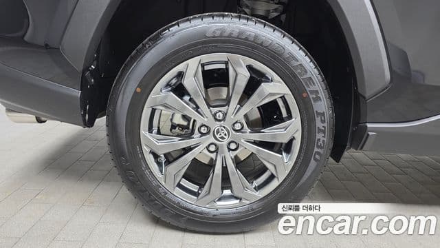 Toyota RAV4 2025 — Şəkil 5/20