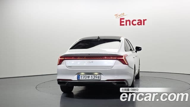 Kia K8 2021 — ფოტო 4/20