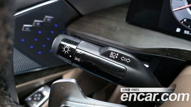 Kia K8 2021 — ფოტო 18/20