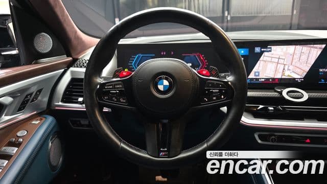 BMW XM 2023 — Photo 34/34
