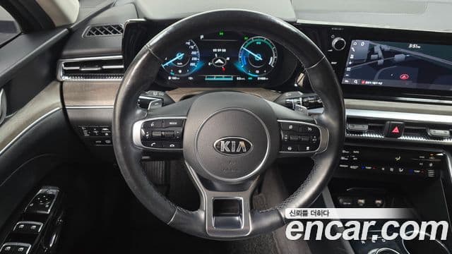 Kia K5 2020 — Şəkil 12/20