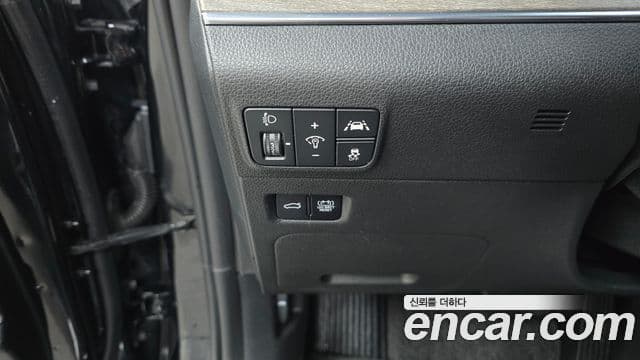 Kia K5 2020 — Şəkil 17/20