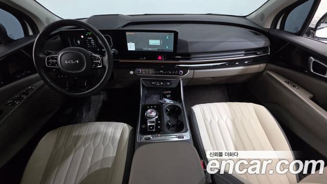 Kia Carnival 2024 — Şəkil 7/20