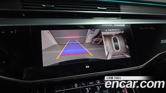 Audi A8 2023 — Şəkil 14/20