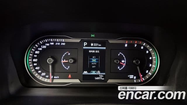 Hyundai The New Tucson 2022 — ფოტო 8/20