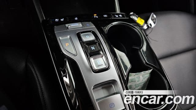 Hyundai The New Tucson 2022 — ფოტო 9/20