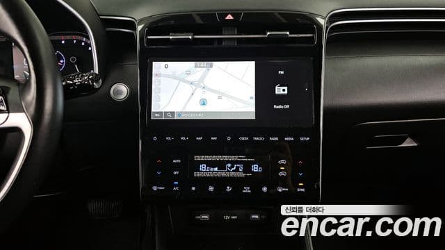 Hyundai The New Tucson 2022 — ფოტო 15/20