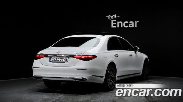 Mercedes-Benz S-Class 2024 — Фото 2/20