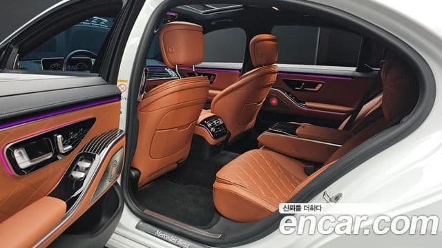 Mercedes-Benz S-Class 2024 — Фото 12/20