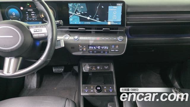 Hyundai Kona 2023 — ფოტო 15/20