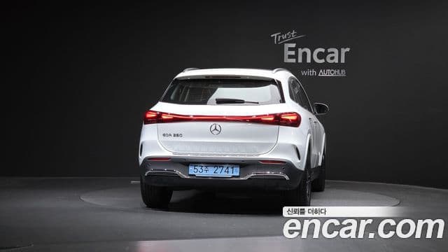 Mercedes-Benz EQA 2024 — ფოტო 29/32
