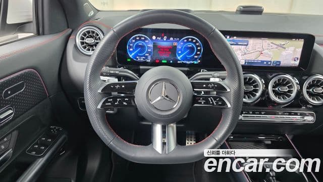 Mercedes-Benz EQA 2024 — ფოტო 1/32