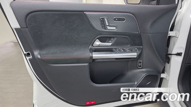 Mercedes-Benz EQA 2024 — ფოტო 10/32