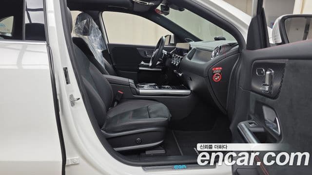 Mercedes-Benz EQA 2024 — ფოტო 22/32