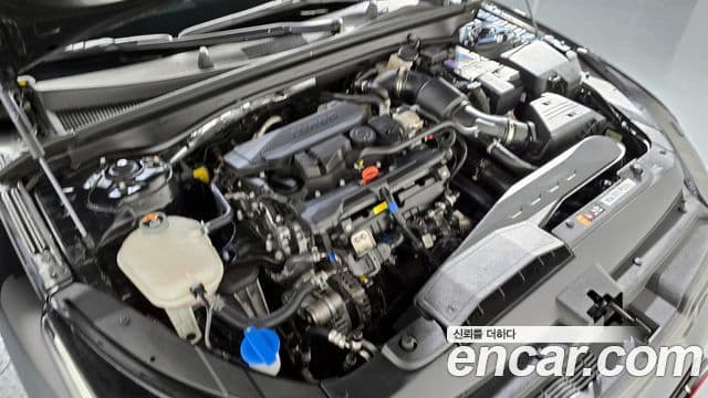 Kia K5 2023 — ფოტო 6/20