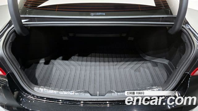 Kia K5 2023 — ფოტო 20/20