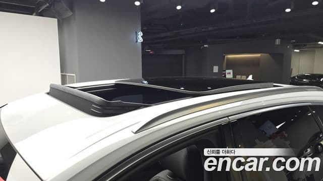 Audi Q7 2021 — Photo 13/31