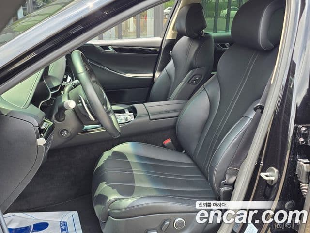 Genesis G80 2021 — ფოტო 14/20