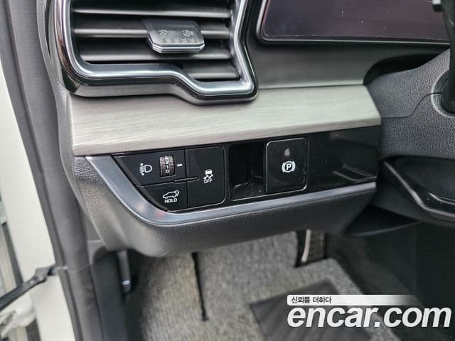 Kia Sportage 2024 — ფოტო 18/20
