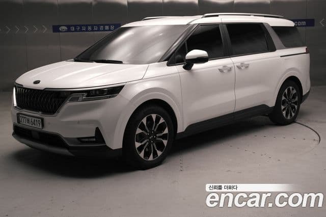Kia Carnival 2021 — Фото 10/20
