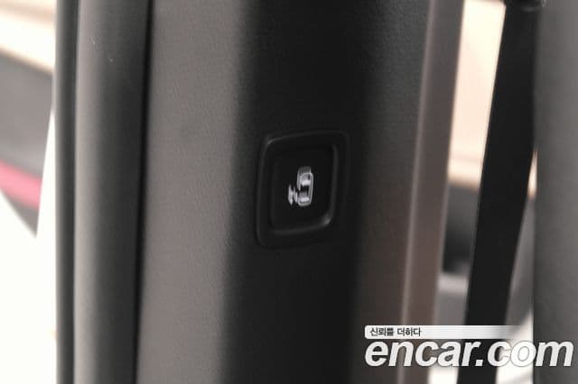 Kia Carnival 2021 — Фото 13/20