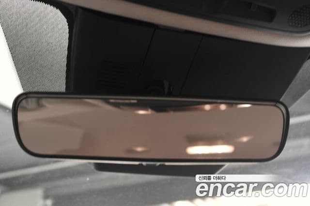 Kia Carnival 2021 — Фото 18/20