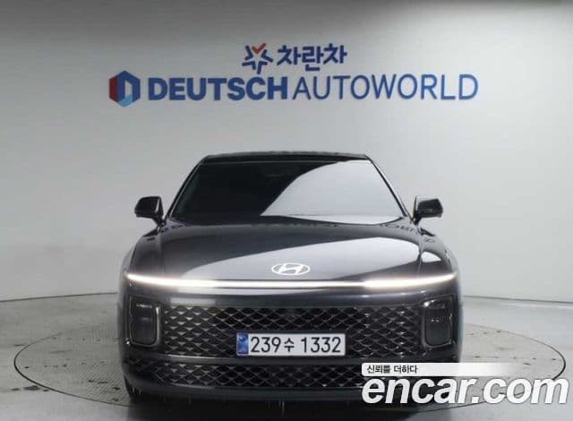 Hyundai Grandeur 2022 — ფოტო 9/19